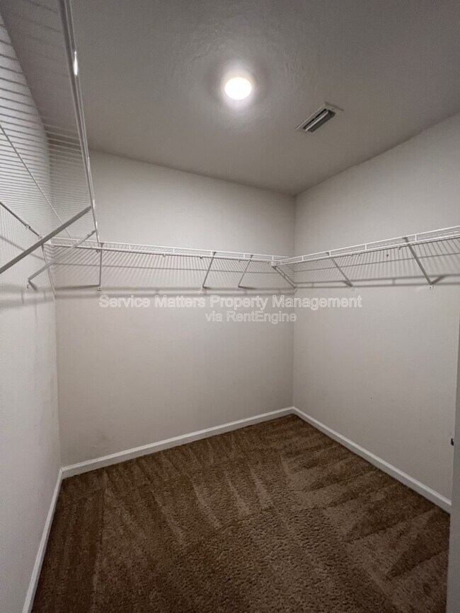 Building Photo - 5451 Merlin
