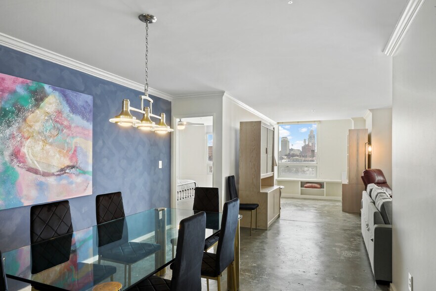 Building Photo - 3000 Farnam St