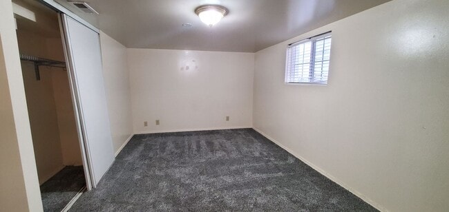 Building Photo - Washington House