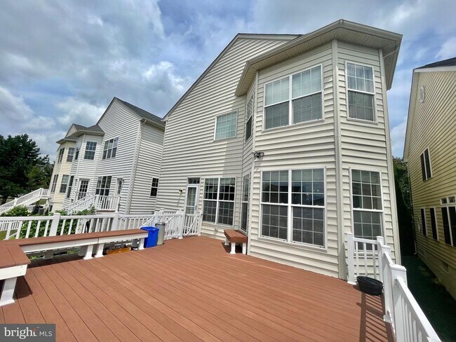 Building Photo - 23110 Mistflower Dr