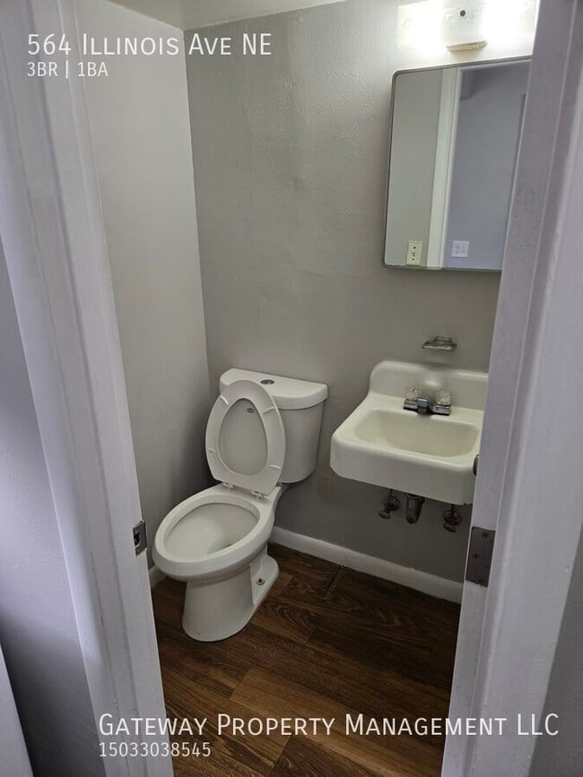 Building Photo - 564 Illinois Ave NE