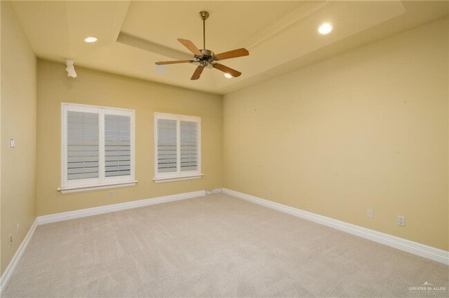 Building Photo - 12 Sunset Dr