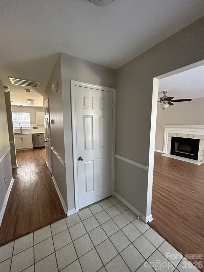 Building Photo - 4277 Maybrook Ct SW
