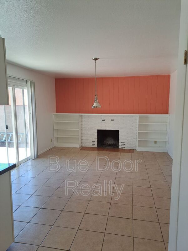 Building Photo - 3416 Parsifal St NE