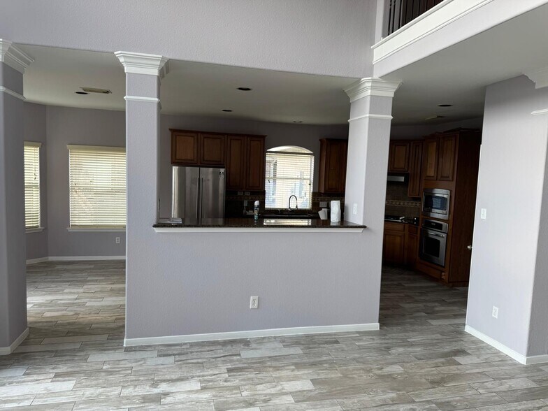 Building Photo - 29815 N Legends Chase Cir