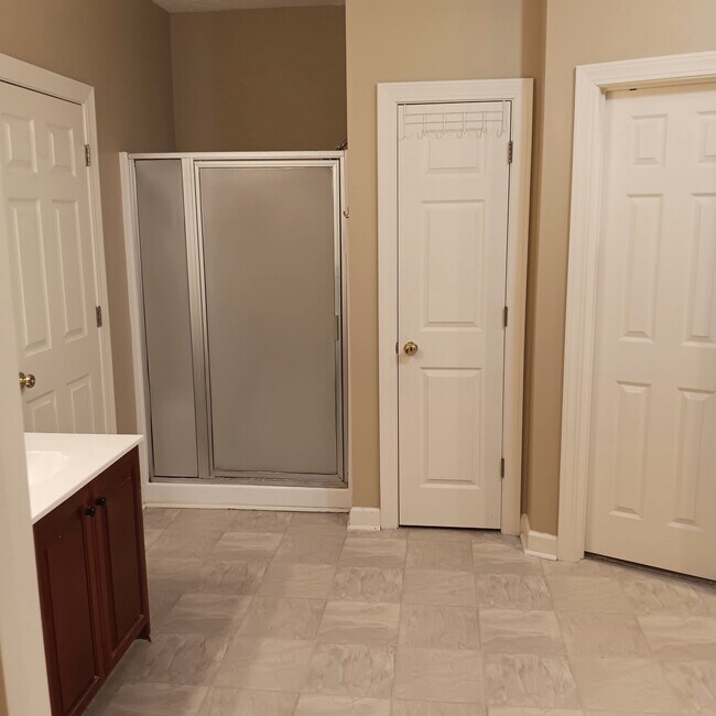 Building Photo - 62 Sommersby Dr