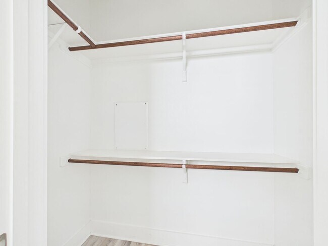 Building Photo - Modern Freestanding Condo with Private Yard Near Downtown Austin