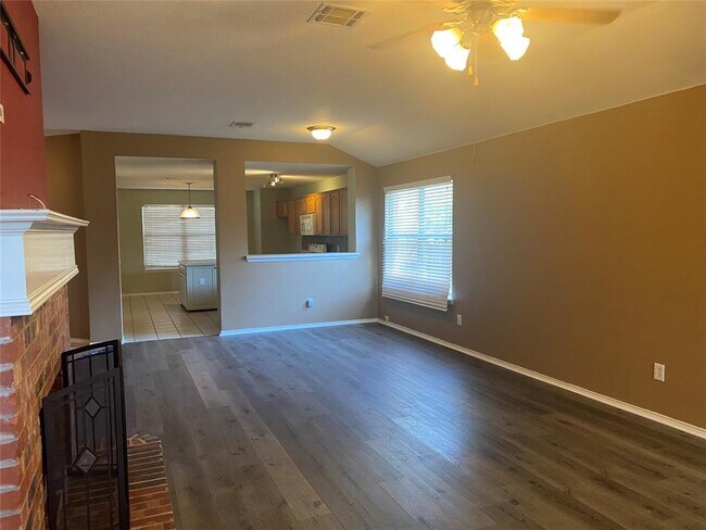 Building Photo - 209 Tripp Trail