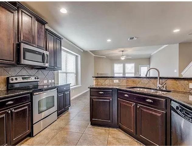 Building Photo - 12532 Ocean Spray Dr