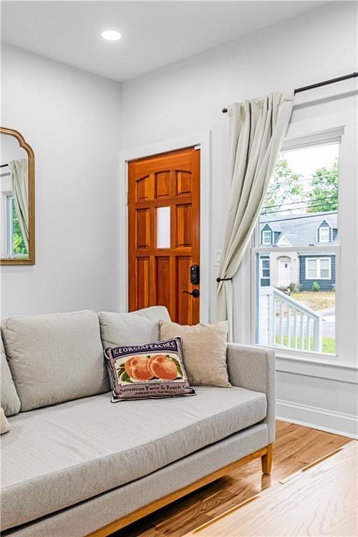 Building Photo - 3320 Sims St