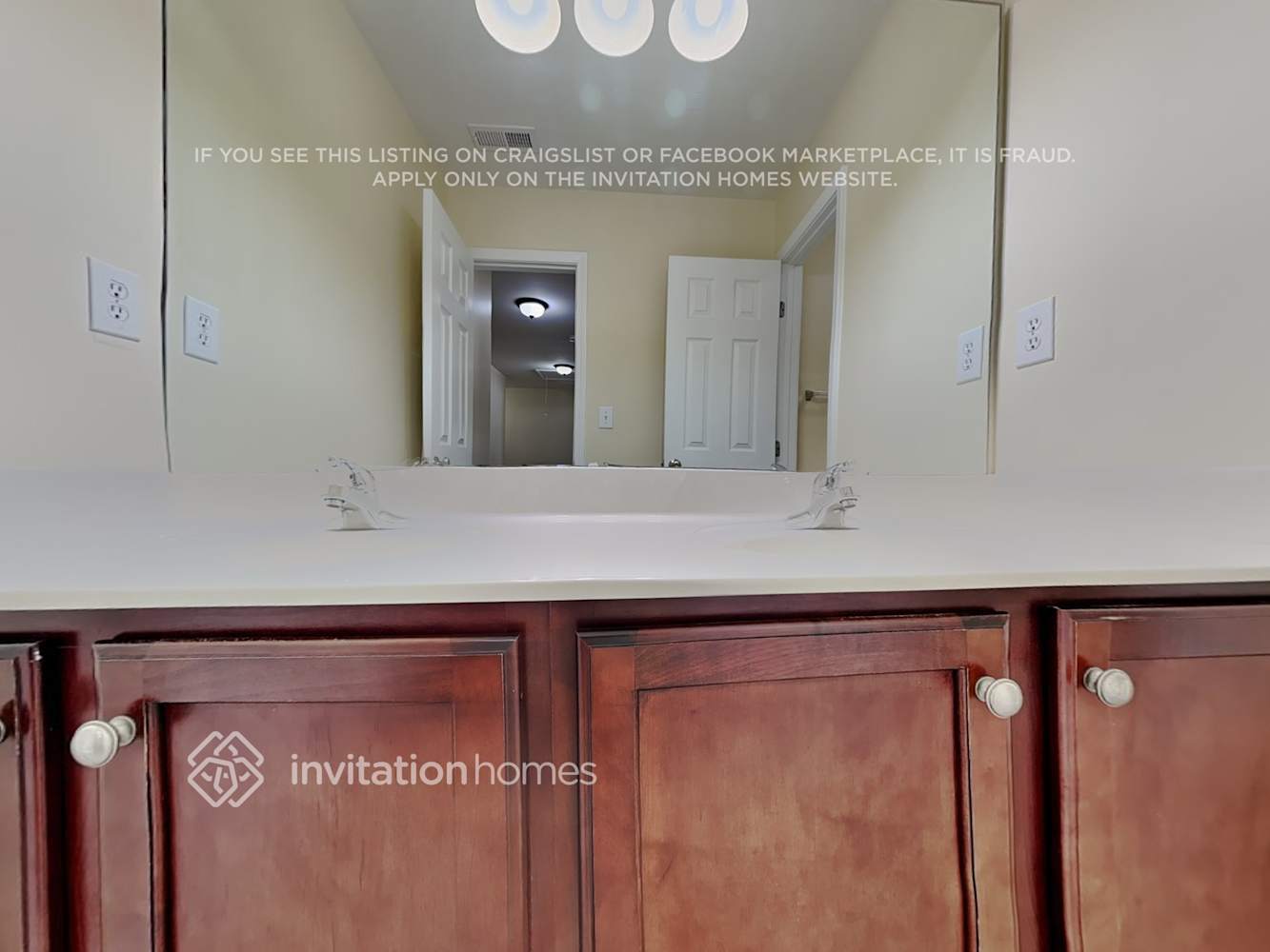 Building Photo - 6813 Osprey Landing Dr