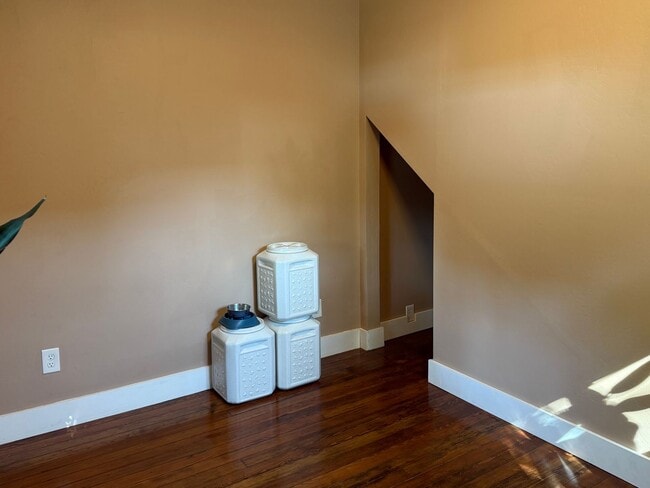 Building Photo - Charming Kalispell Home