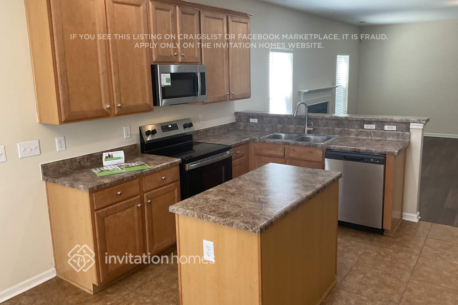 Building Photo - 1030 Whippoorwill Ln