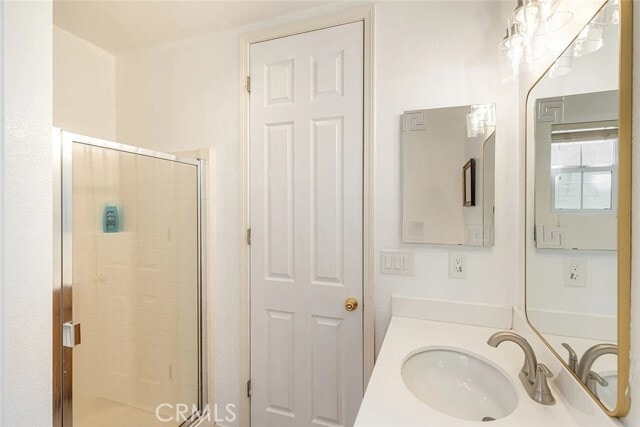 Building Photo - 16526 Braeburn Ln