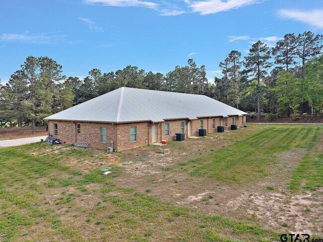 Building Photo - 18754 County Rd 437