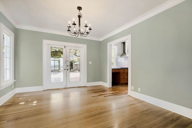 Building Photo - Capitol Hill View Home