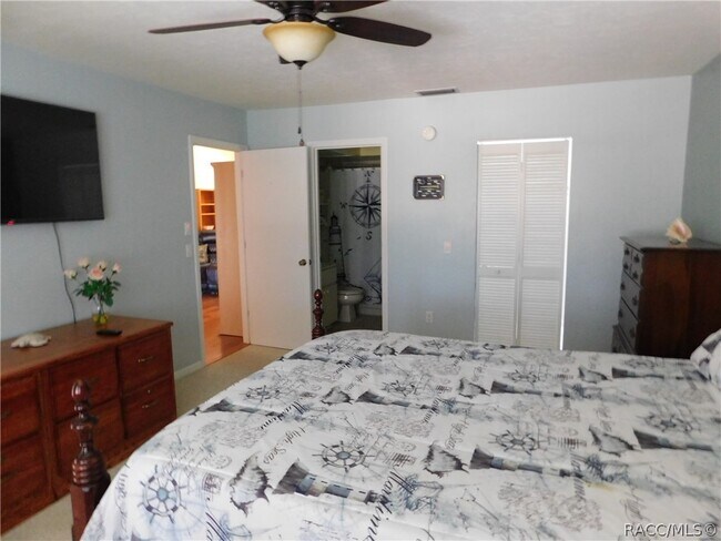 Building Photo - 95 E Hartford St