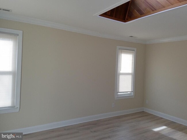 Building Photo - 162 Peregrine Dr