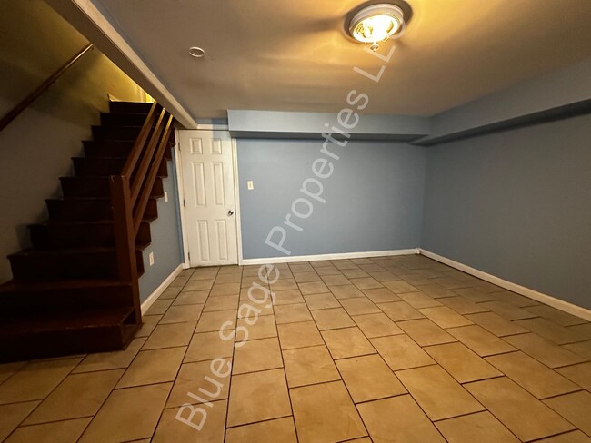 Building Photo - Beautiful 3 Bedroom 1 Bath in Upper Darby