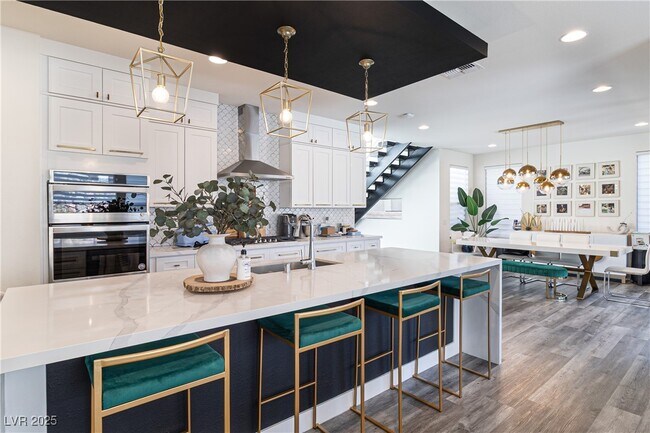 Building Photo - 10967 White Alder Pl