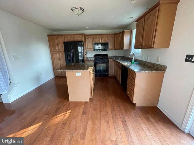 Building Photo - 6250 Galleon Drive