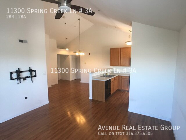 Building Photo - 11300 Spring Creek Ln