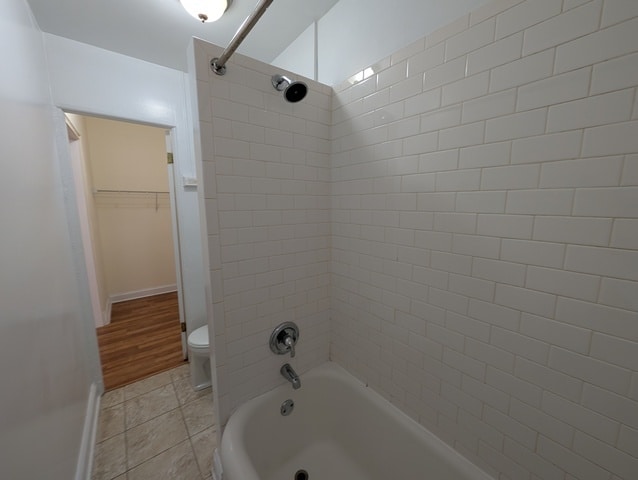 Building Photo - 5425 N Kenmore Ave