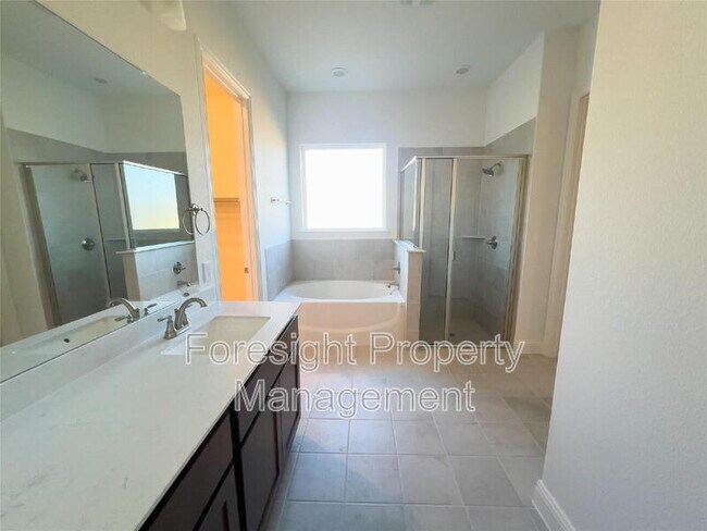 Building Photo - 3228 Willena Rd