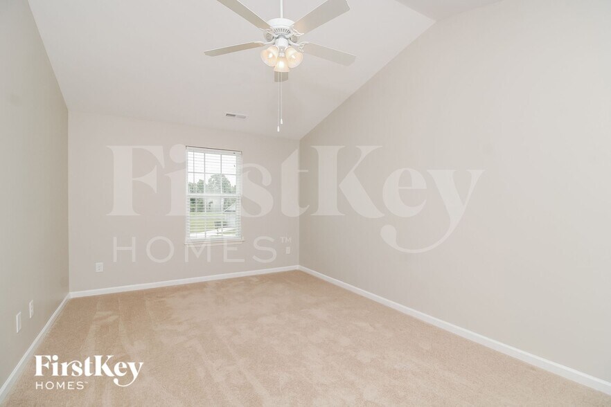 Building Photo - 1104 Waterlyn Dr