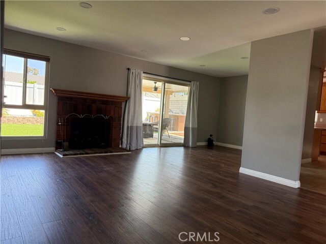 Building Photo - 1305 Turquoise Dr