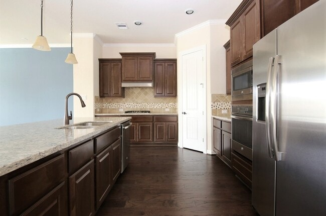 Building Photo - 10911 Upland Pass Dr