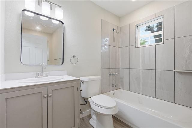 Building Photo - 3523 Dutton Dr