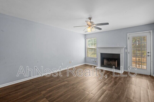 Building Photo - 7227 Teakwood Pl