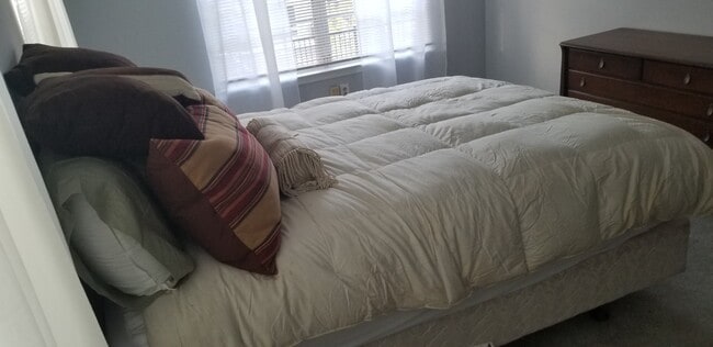 Building Photo - 6425 Richmond Hwy