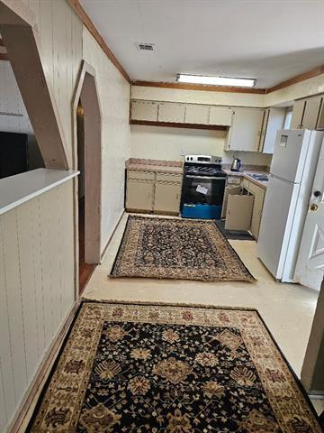 Building Photo - 13022 N State Hwy 121