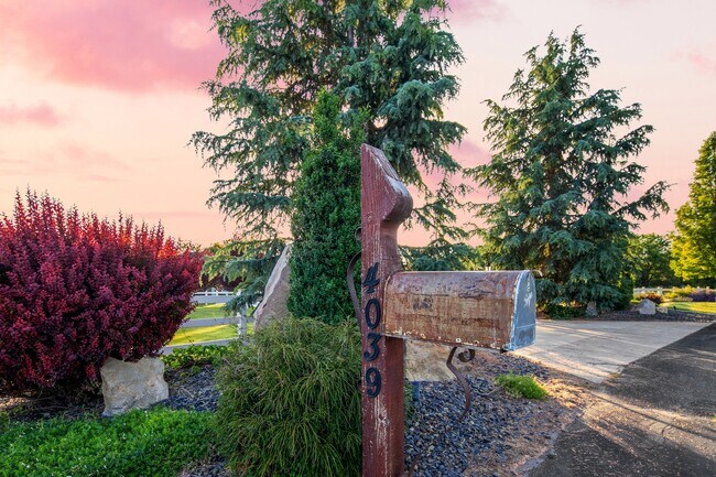 Building Photo - 4039 St James Loop