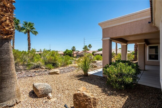 Building Photo - 10248 Santo Nina Ct