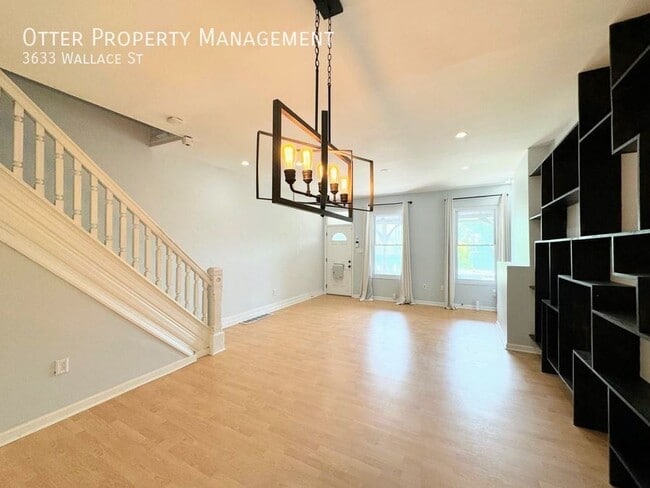 Building Photo - 3633 Wallace St