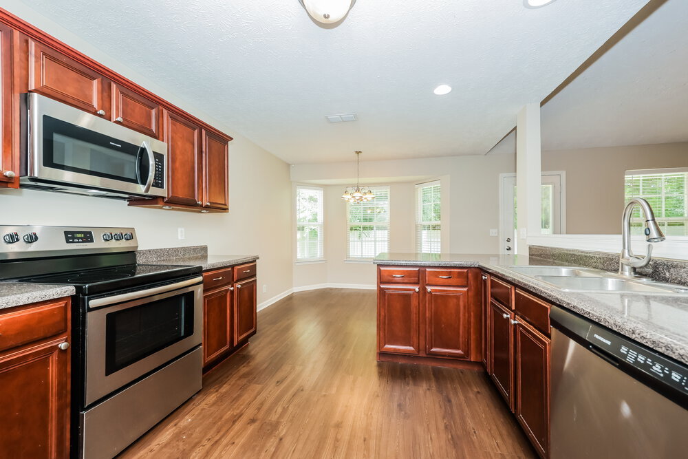 Building Photo - 3304 Tourmaline Dr