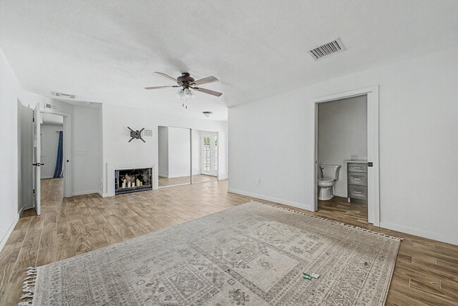 Building Photo - 13608 N 41st Pl