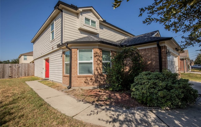 Building Photo - 16778 N Gull Dr