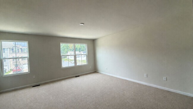 Building Photo - 2044 Petersen Way