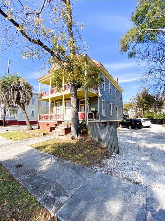 Primary Photo - 502 E Park Ave