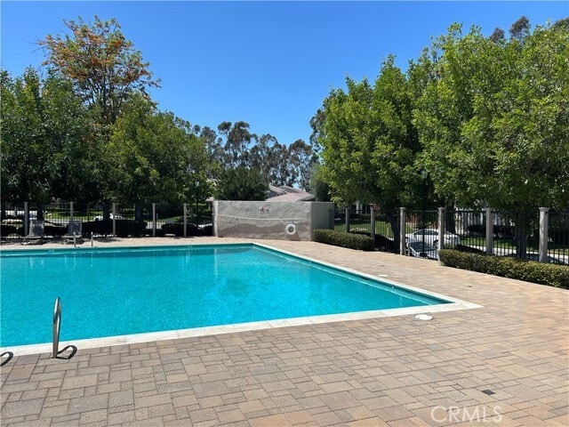 Building Photo - 6560 E Camino Vista