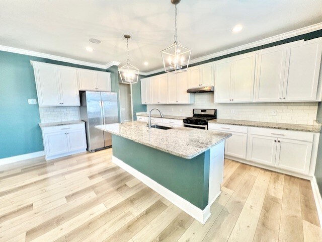 Building Photo - 3125 Breakwater Dr