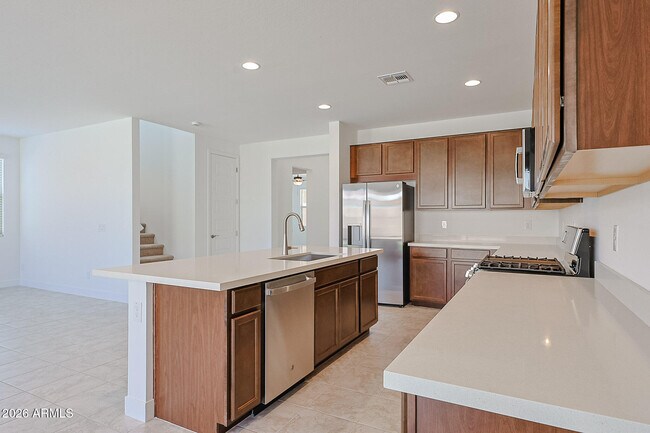 Building Photo - 14792 W Smoketree Dr