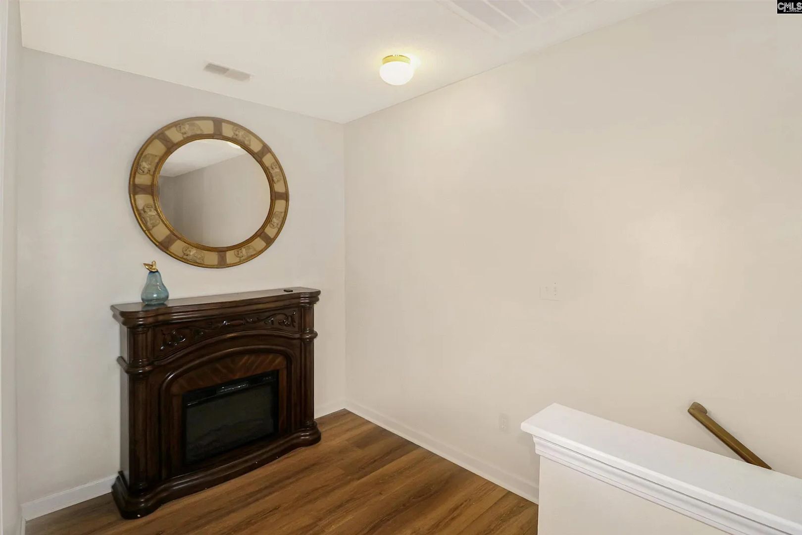 Building Photo - 1306 Waverly Pl Dr