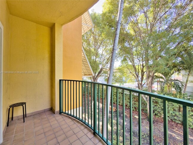 Building Photo - 7200 NW 114th Ave