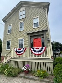 Building Photo - 96 Main St