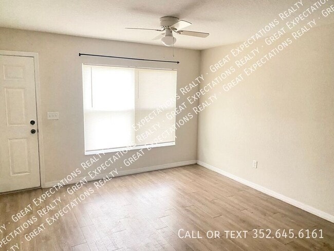 Building Photo - 15 Laurel Pass